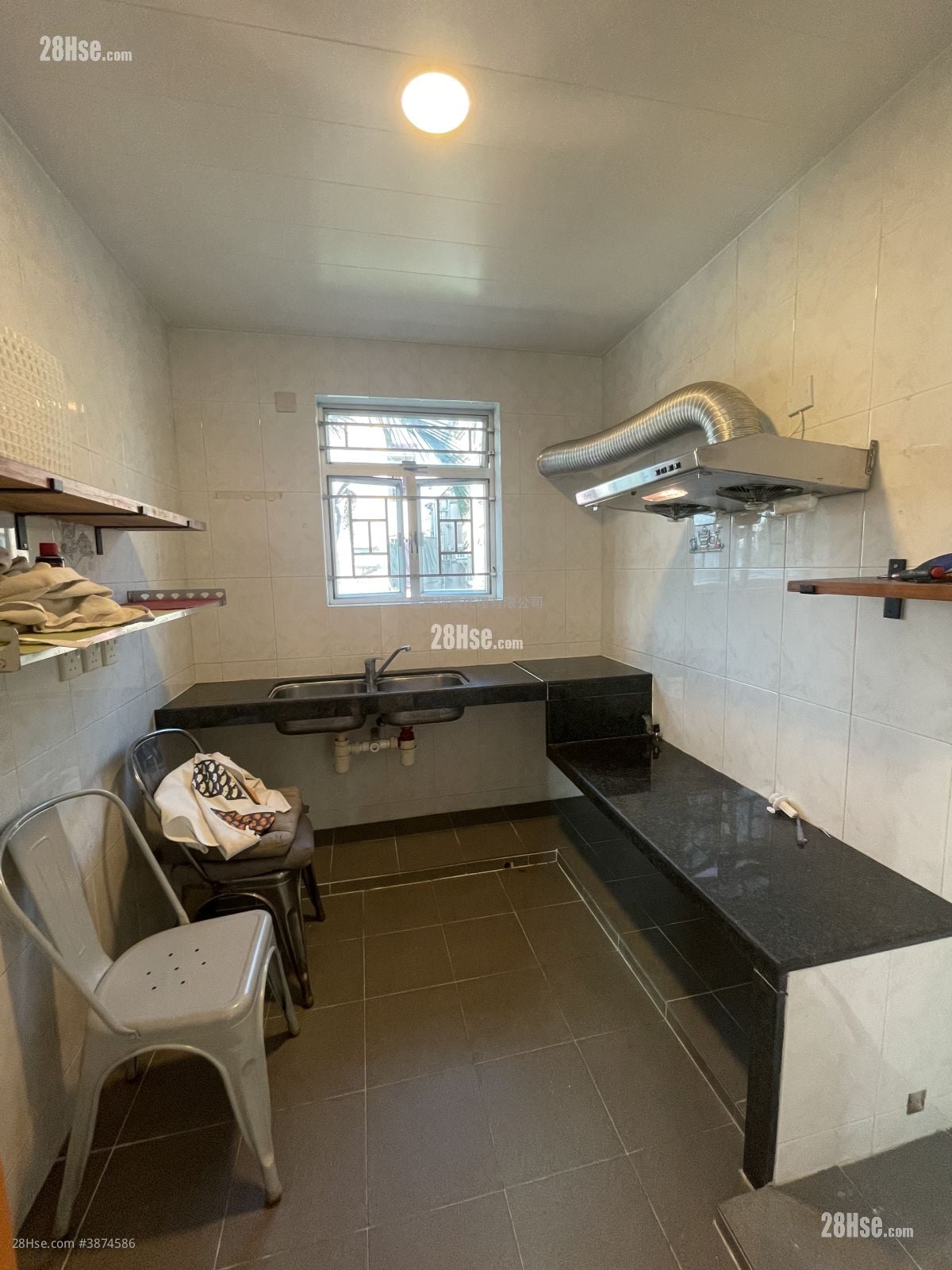 Tuen Tsz Wa Rental 3 Bedrooms , 1 Bathroom 653 ft²