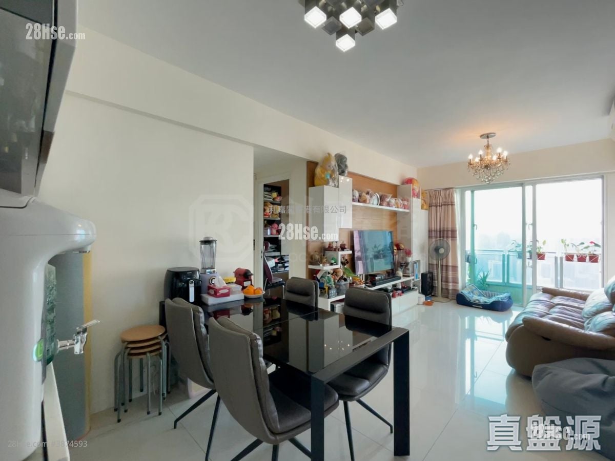 Hemera Rental 3 Bedrooms , 3 Bathrooms 792 ft²