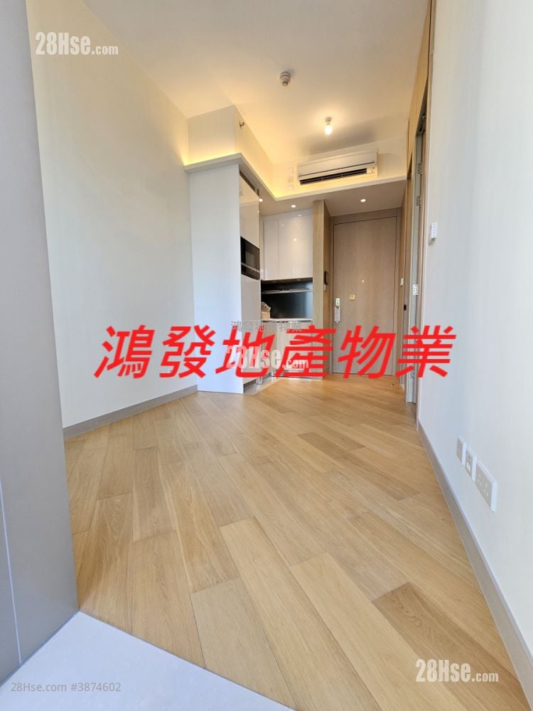 One Soho Sell 1 Bedroom , 1 Bathroom 287 ft²