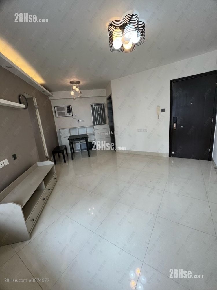 Kingswood Villas Sell 3 Bedrooms 630 ft²