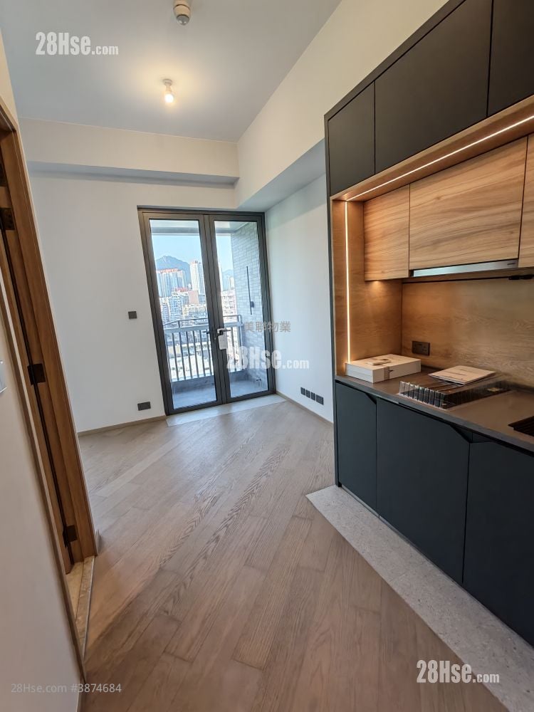 Bondlane Sell Studio , 1 Bathroom 266 ft²
