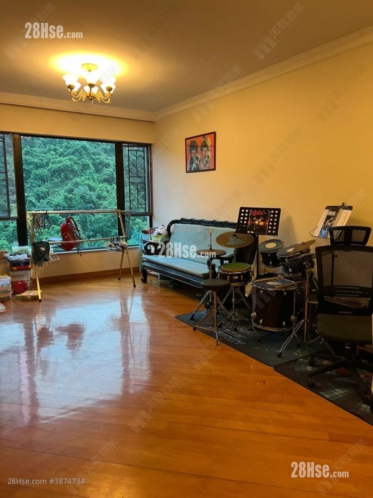 Mount Haven Sell 4 Bedrooms , 3 Bathrooms 1,068 ft²