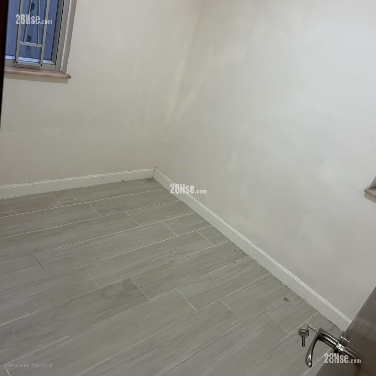 Wah Sun Building Rental 302 ft²