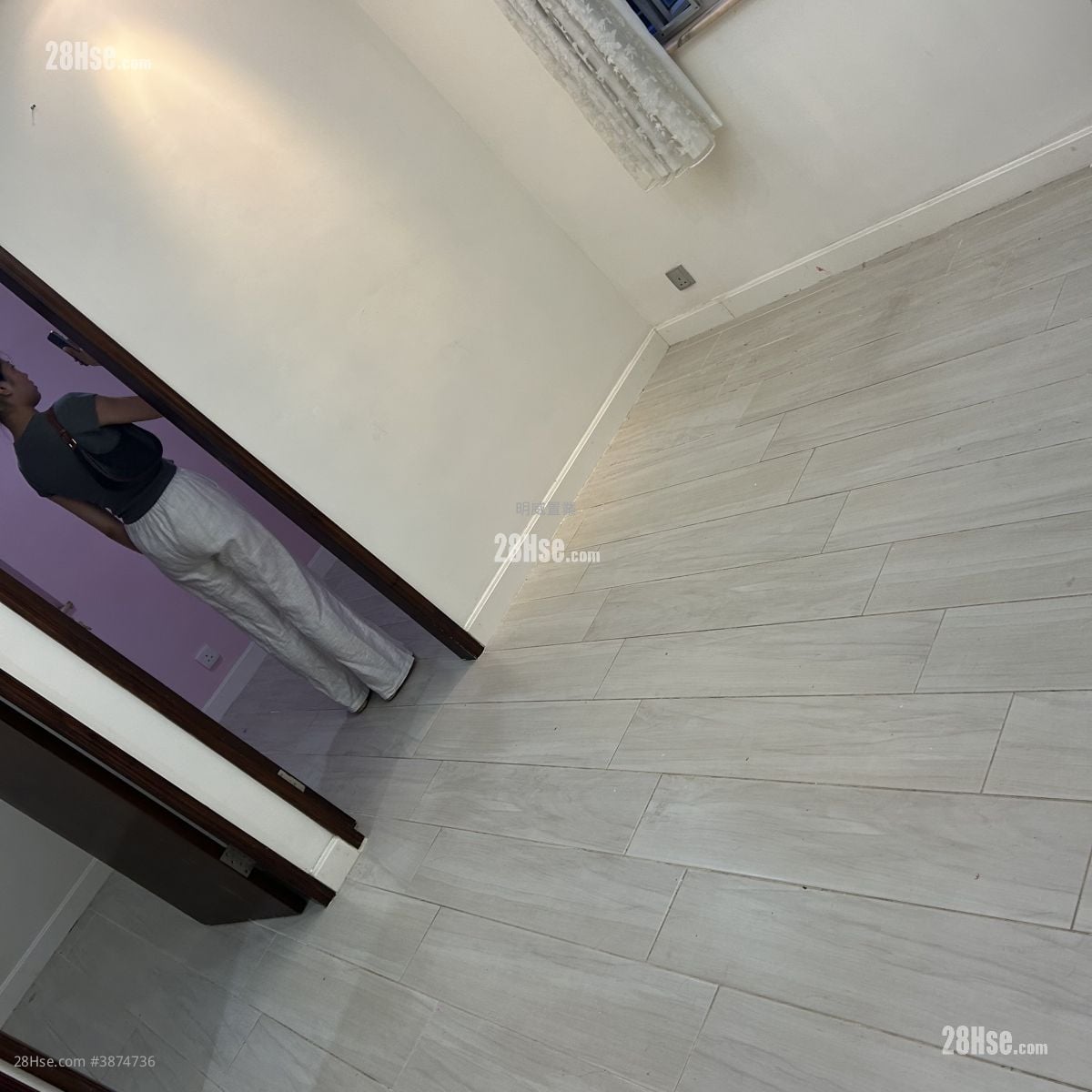 Wah Sun Building Rental 302 ft²