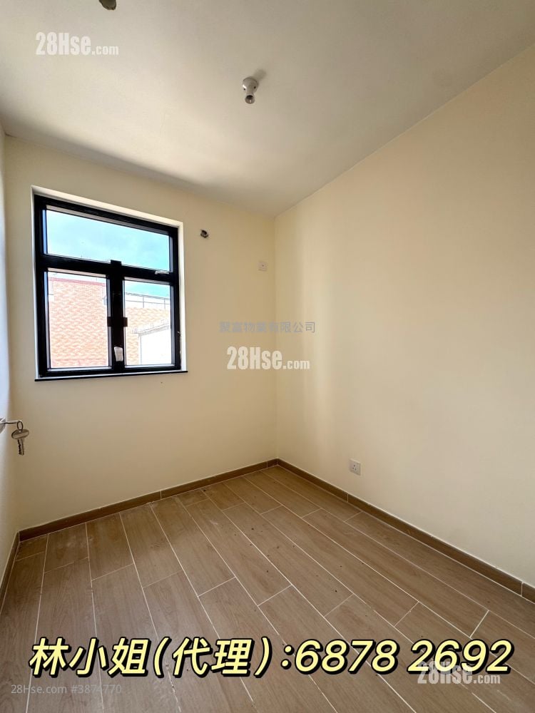 Village Rental 3 Bedrooms , 1 Bathroom