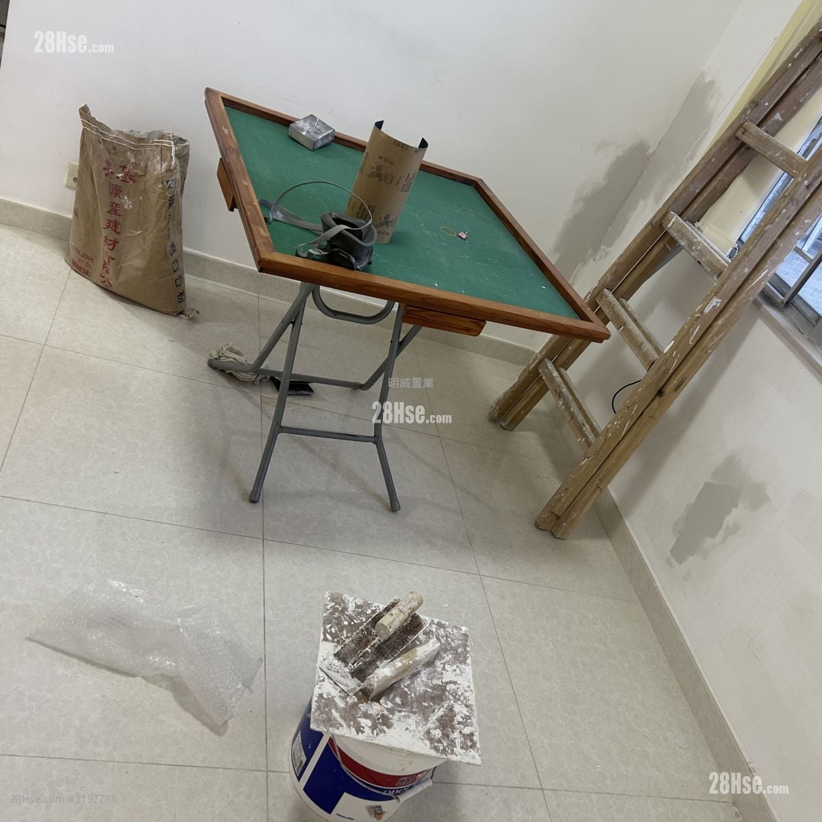 Foo Tat Building Rental 2 Bedrooms 306 ft²