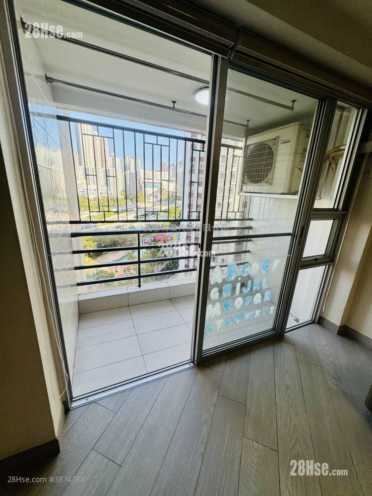 Taikoo Shing Rental 3 Bedrooms , 2 Bathrooms 897 ft²
