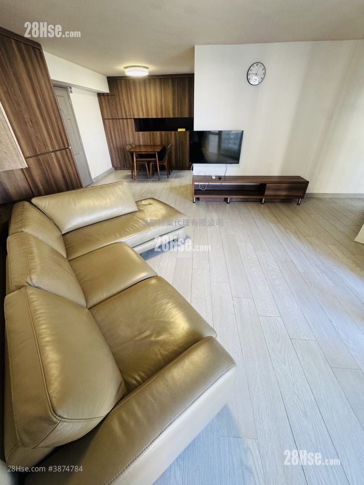 Taikoo Shing Rental 3 Bedrooms , 2 Bathrooms 897 ft²