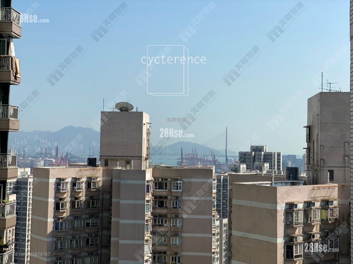 City Point Sell 2 Bedrooms 490 ft²