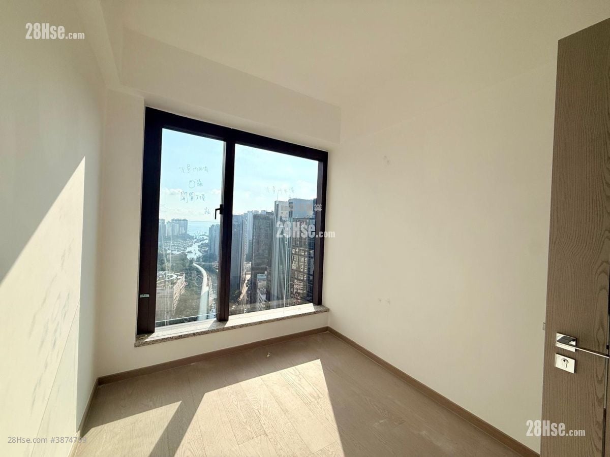The Southside Rental 4 Bedrooms , 4 Bathrooms 1,267 ft²