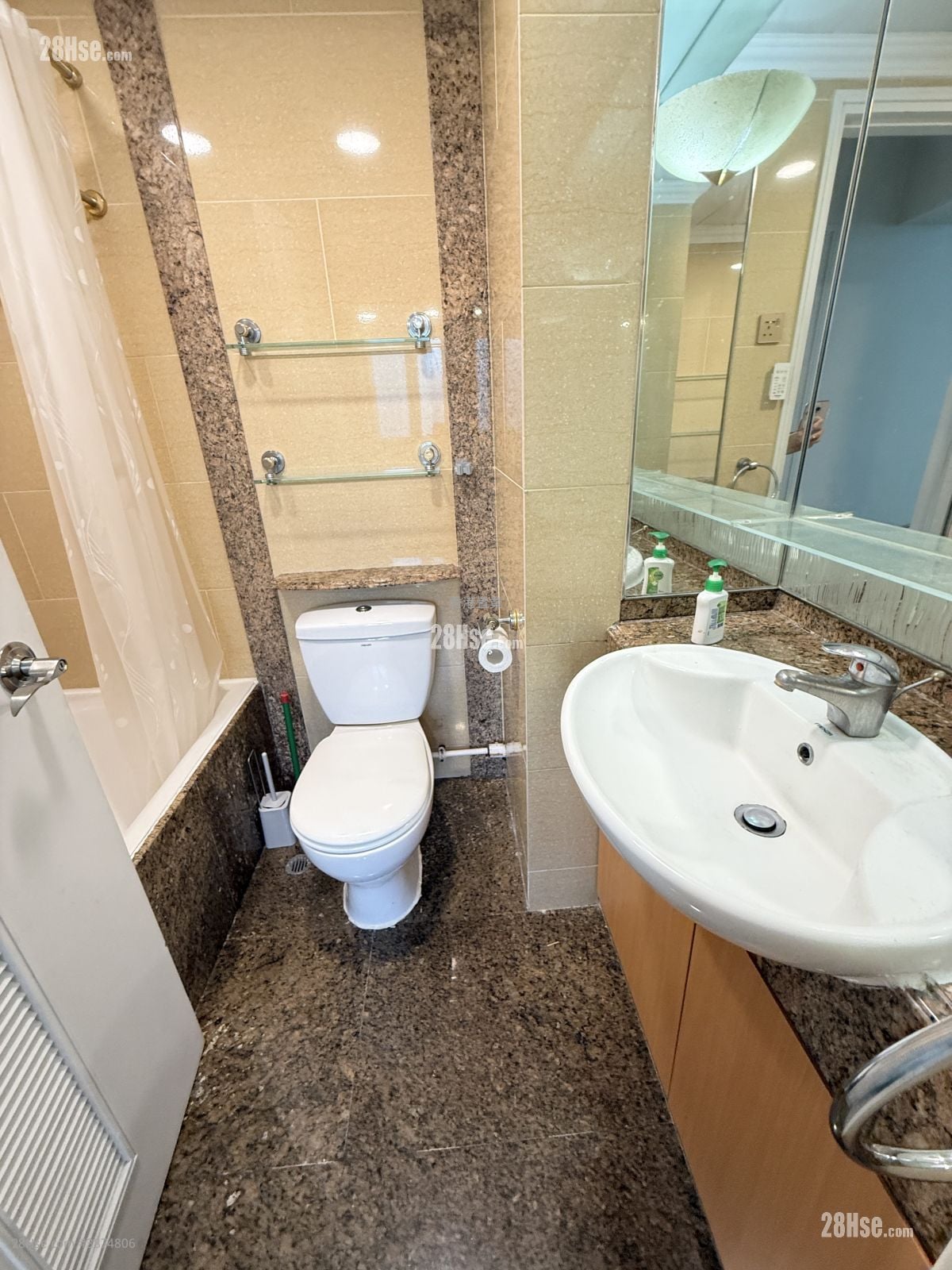 Hampton Place Rental 2 Bedrooms , 1 Bathroom 440 ft²