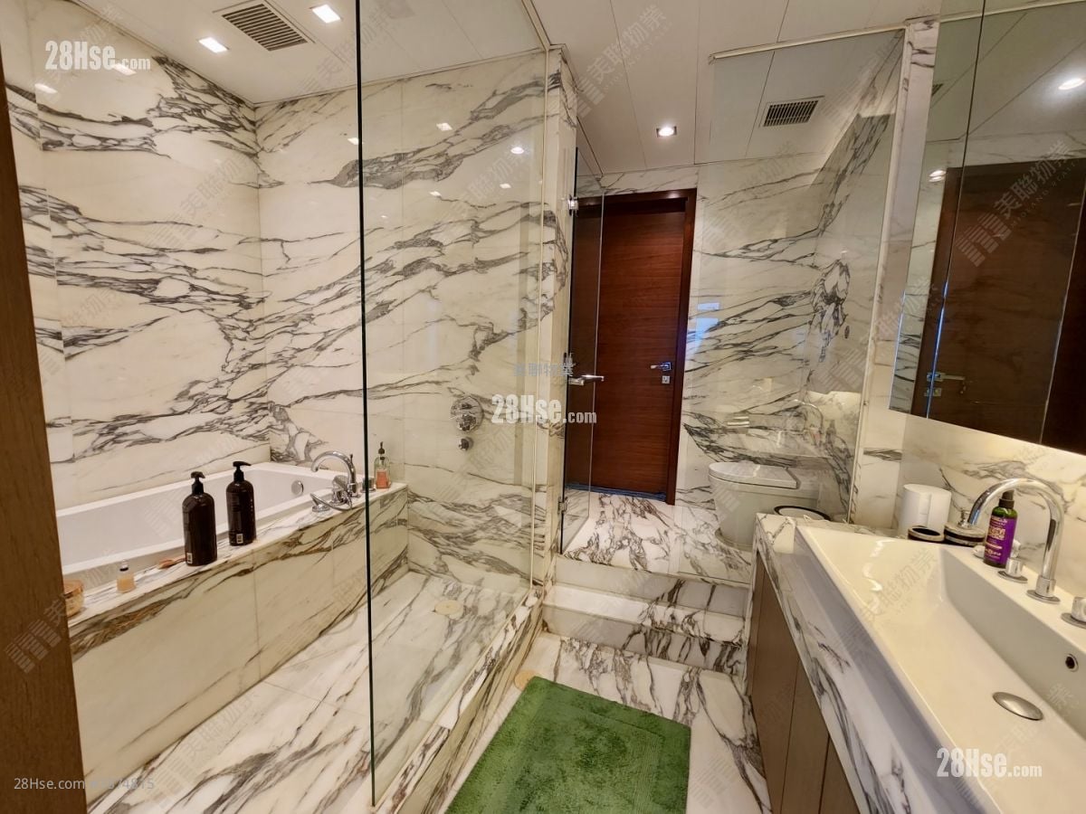 The Westminster Terrace Sell 4 Bedrooms , 3 Bathrooms 2,527 ft²