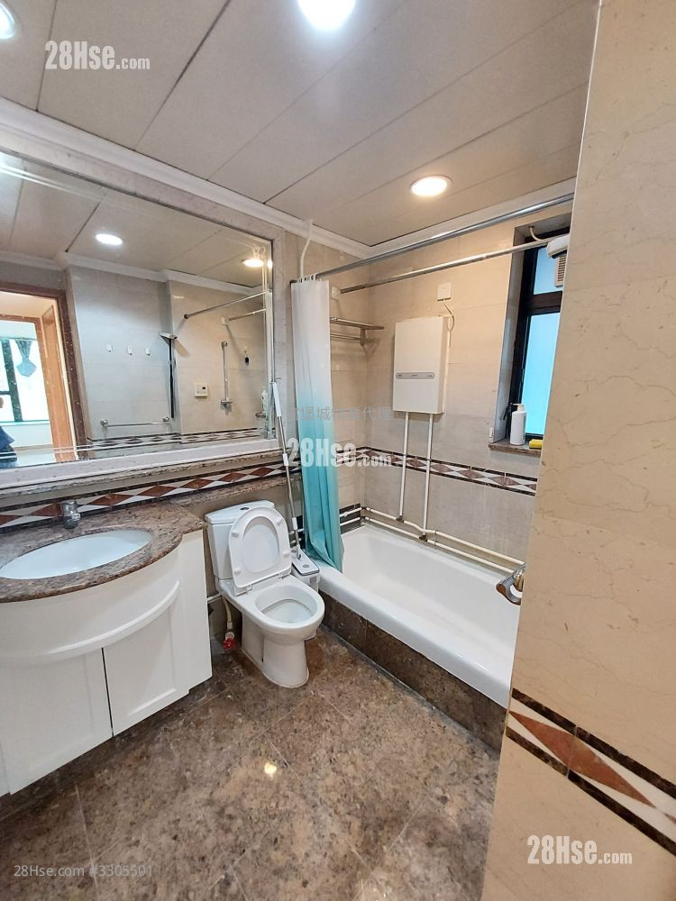 Castello Sell 2 Bedrooms , 1 Bathroom 547 ft²