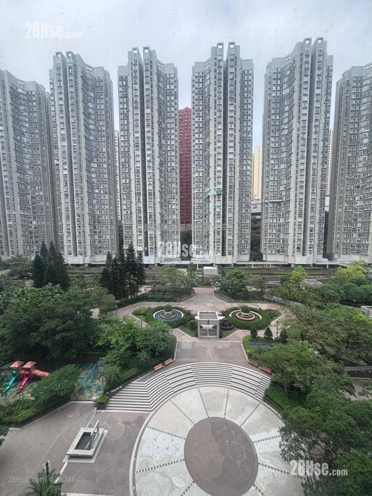 Sceneway Garden Rental 4 Bedrooms , 2 Bathrooms 720 ft²