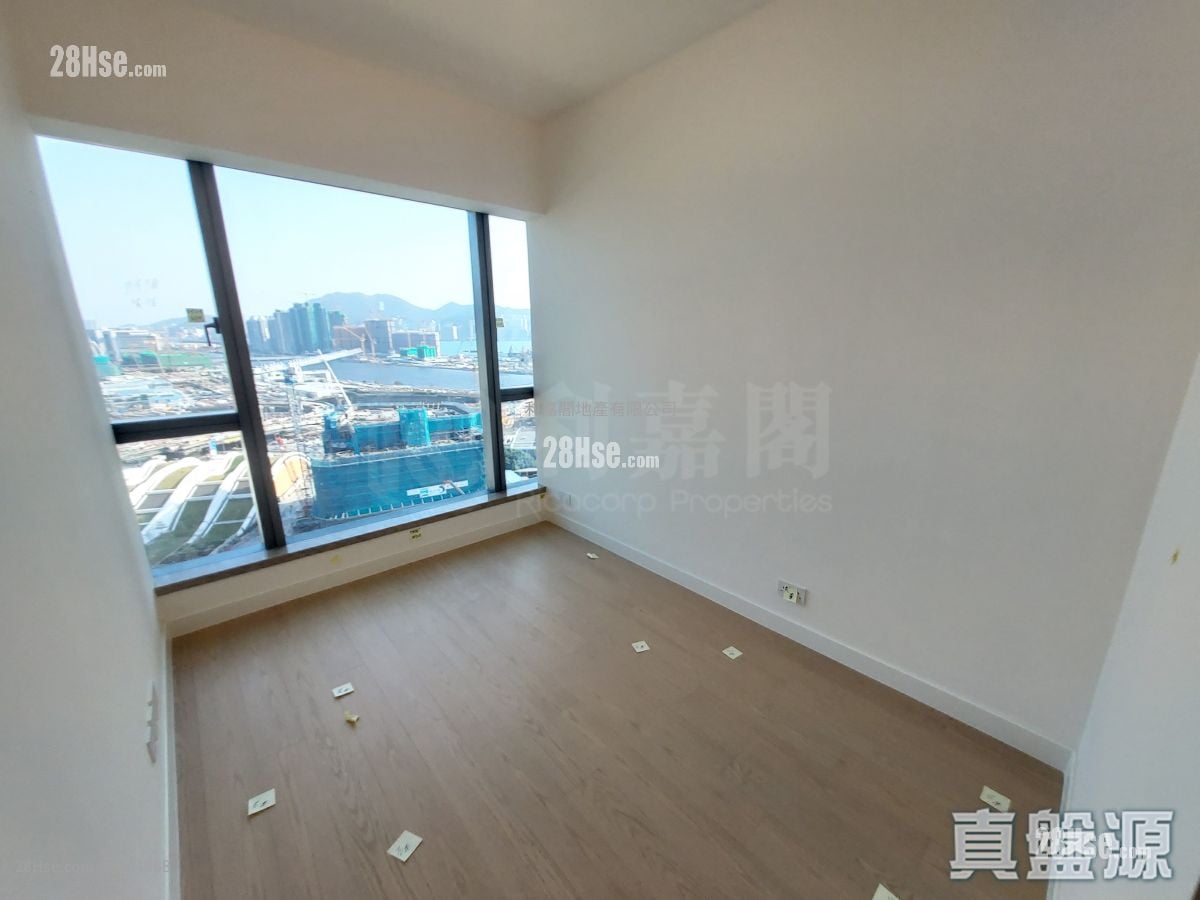Monaco Rental 3 Bedrooms , 2 Bathrooms 827 ft²
