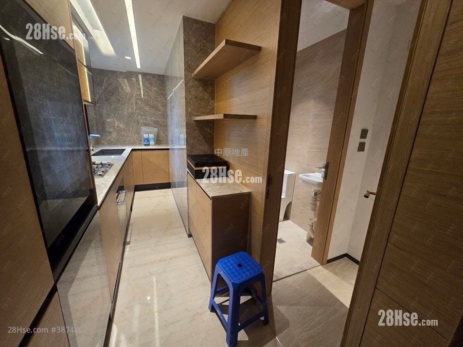 The Wave Rental 1,594 ft²