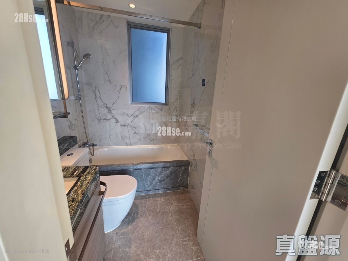 Monaco Rental 3 Bedrooms , 2 Bathrooms 762 ft²