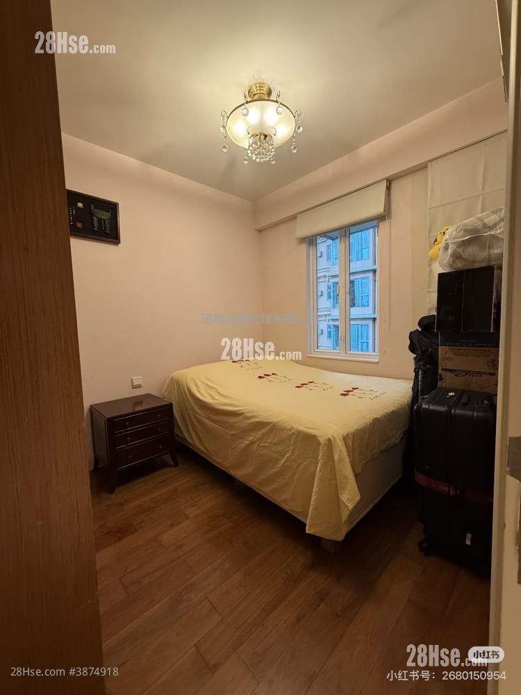 Rosedale Sell 3 Bedrooms , 3 Bathrooms 1,626 ft²