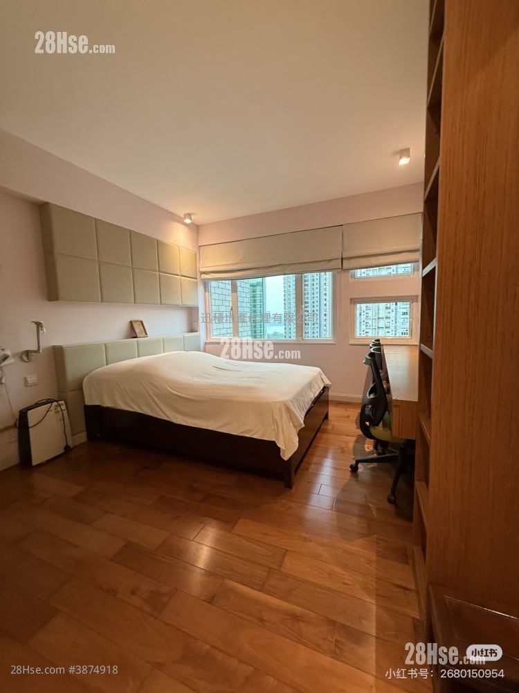 Rosedale Sell 3 Bedrooms , 3 Bathrooms 1,626 ft²