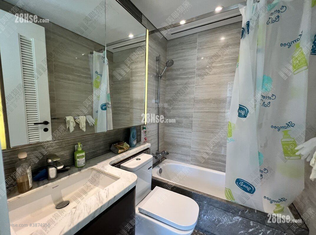 Savannah Sell 2 Bedrooms , 1 Bathroom 487 ft²
