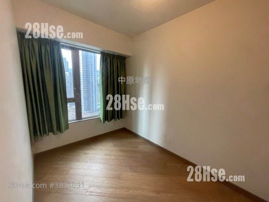 Parc City Sell 2 Bedrooms , 1 Bathroom 522 ft²