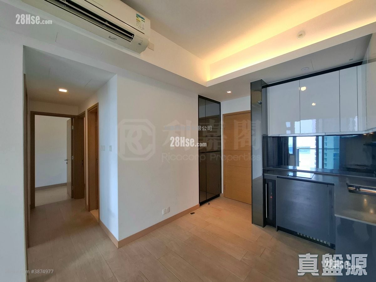 Century Link Rental 1 Bathroom 484 ft²