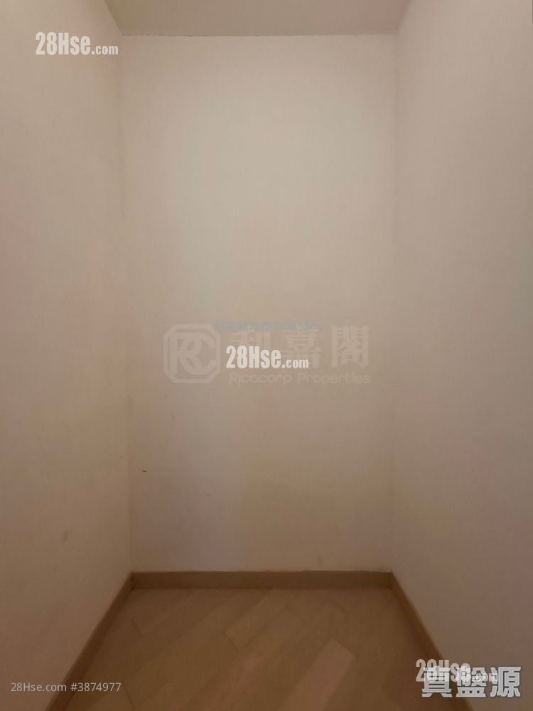 Century Link Rental 1 Bathroom 484 ft²