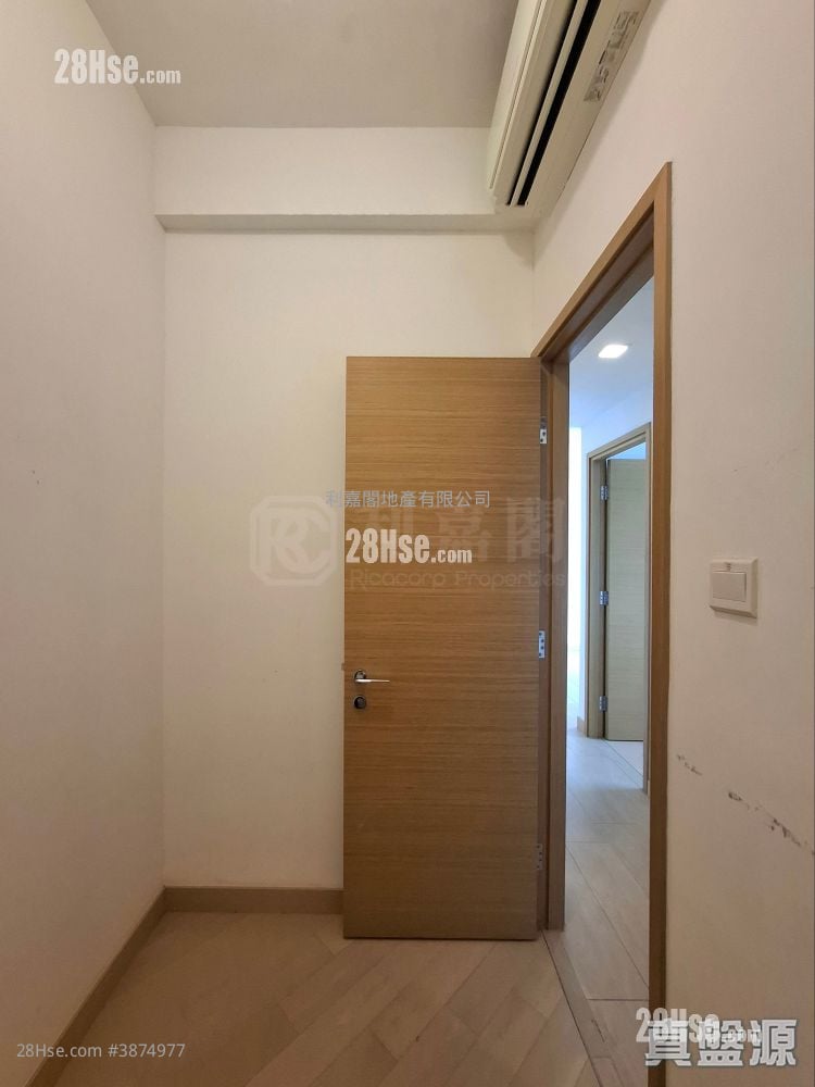 Century Link Rental 1 Bathroom 484 ft²