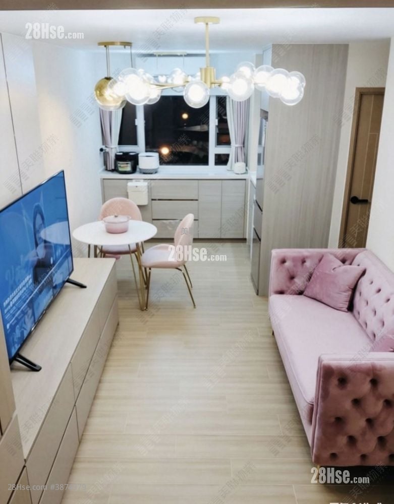 Cheung Fat Estate Sell 2 Bedrooms , 1 Bathroom 366 ft²