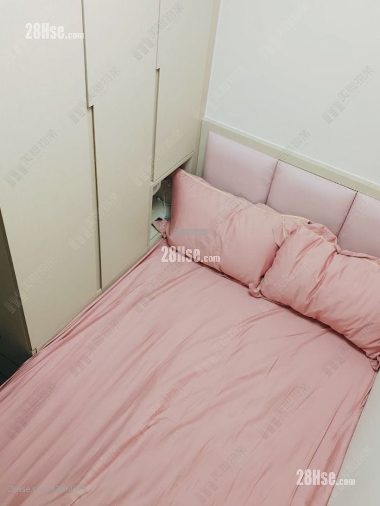Cheung Fat Estate Sell 2 Bedrooms , 1 Bathroom 366 ft²
