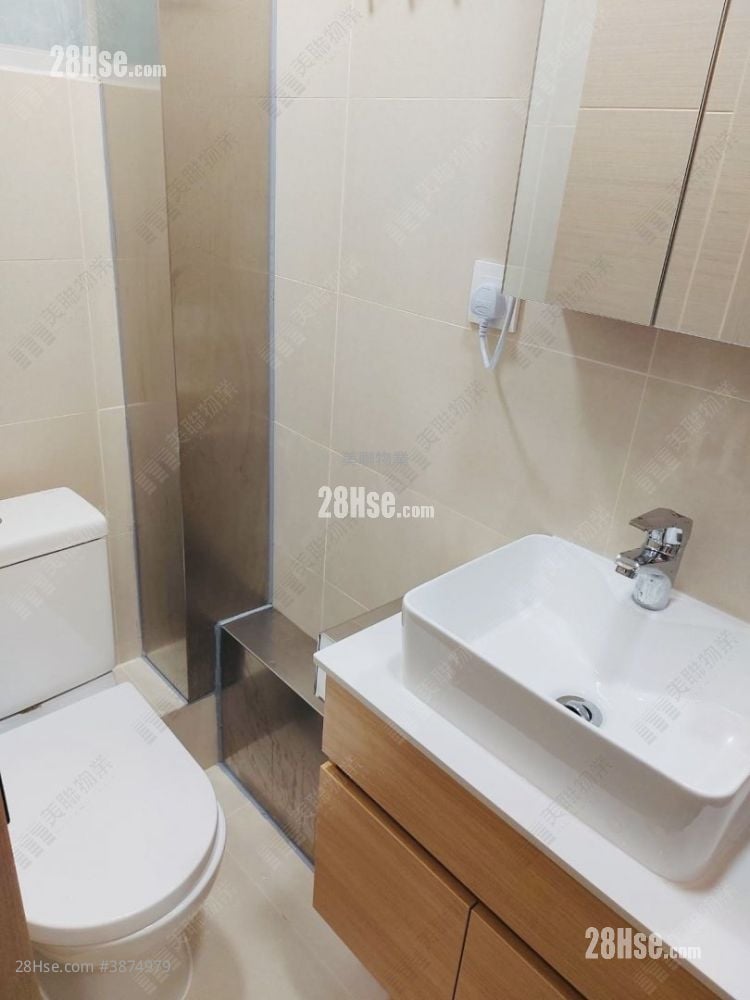 Cheung Fat Estate Sell 2 Bedrooms , 1 Bathroom 366 ft²