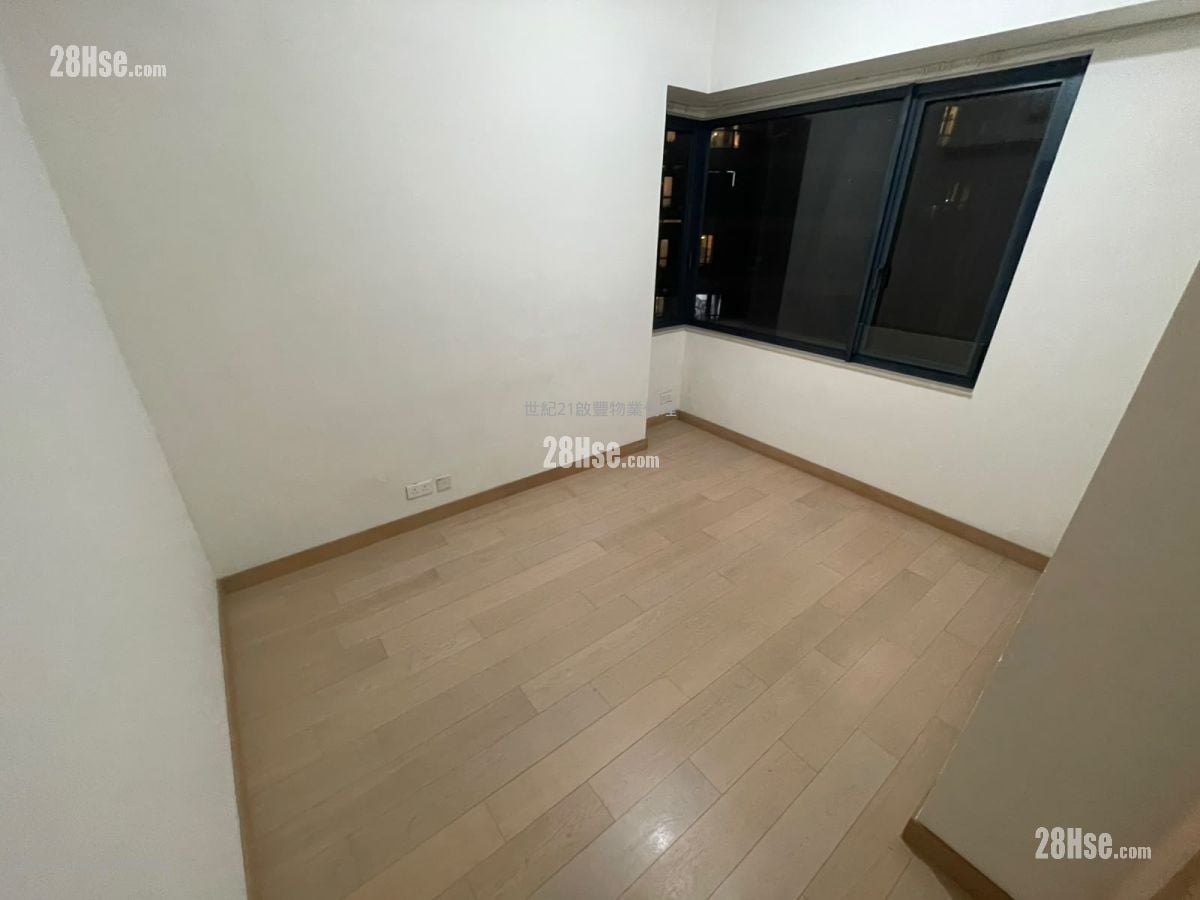 K.city Rental 2 Bedrooms , 1 Bathroom 500 ft²