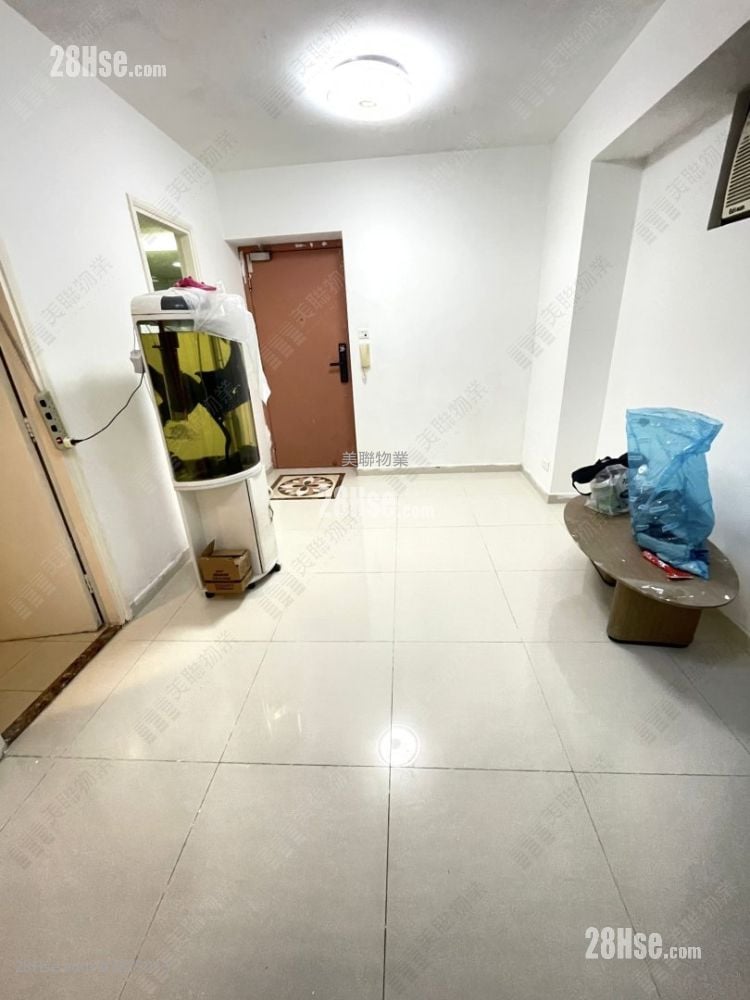 Royal Green Sell 3 Bedrooms 551 ft²