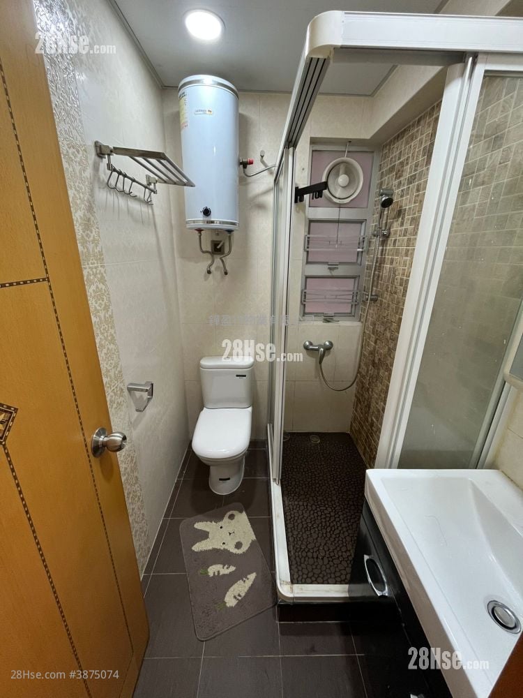 Full Wealth Gardens Rental 2 Bedrooms , 1 Bathroom 427 ft²