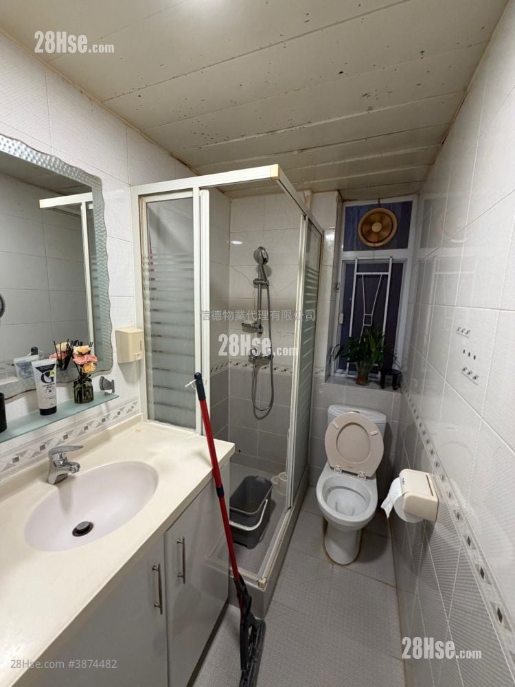 Ying Wong House Rental 2 Bedrooms , 1 Bathroom 543 ft²