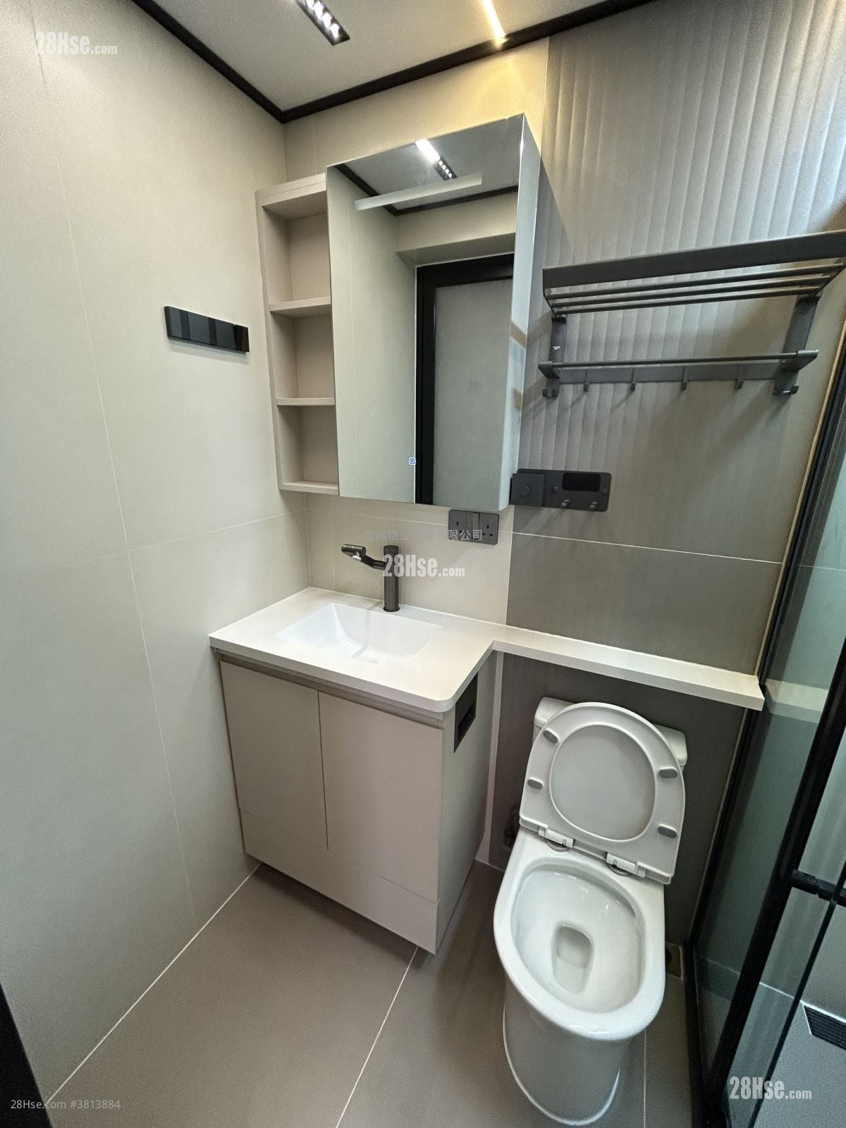 Chinese Mansion Rental Studio , 1 Bathroom 150 ft²