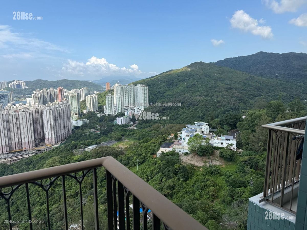 The Cairnhill Sell 3 Bedrooms , 2 Bathrooms 1,062 ft²