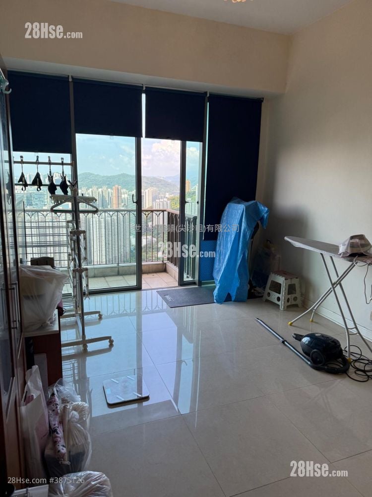The Cairnhill Sell 3 Bedrooms , 2 Bathrooms 1,062 ft²