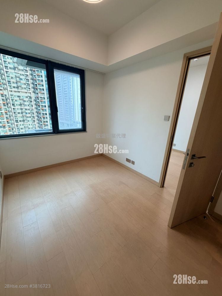 K. Summit Rental 1 Bedroom , 1 Bathroom 325 ft²