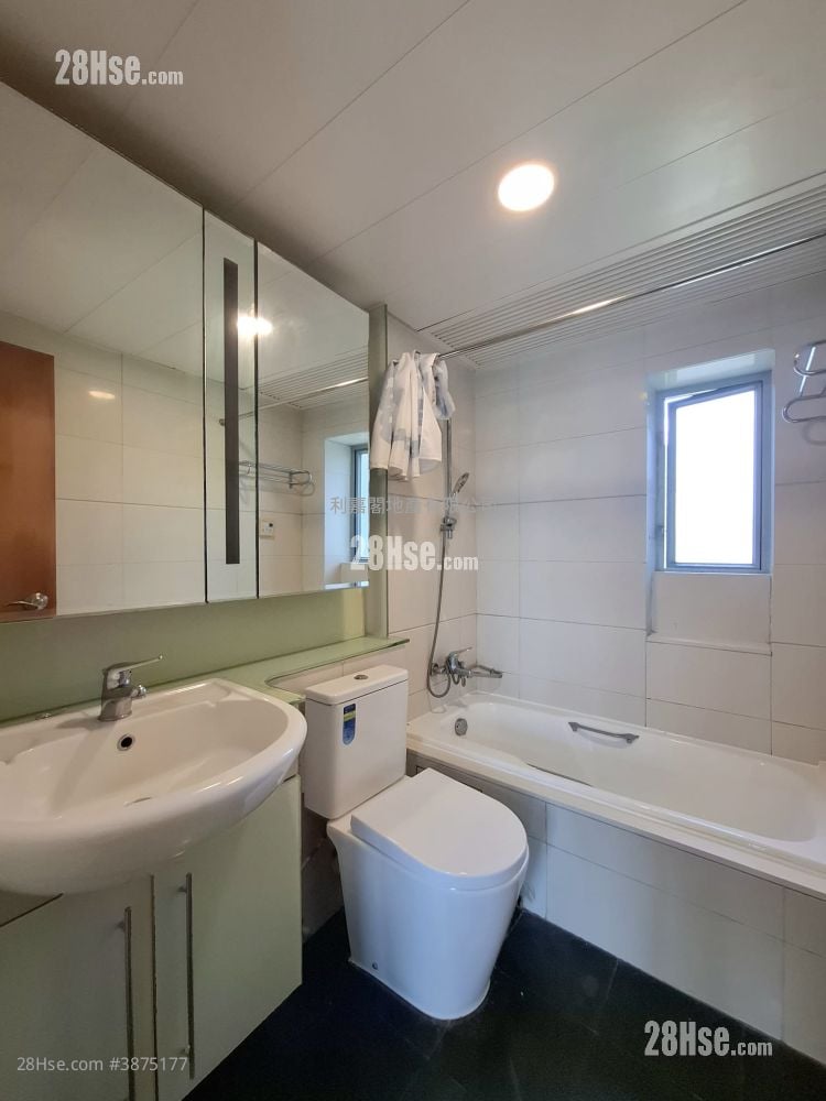 藍天海岸 租盤 3 房 , 2 浴室 803 平方呎