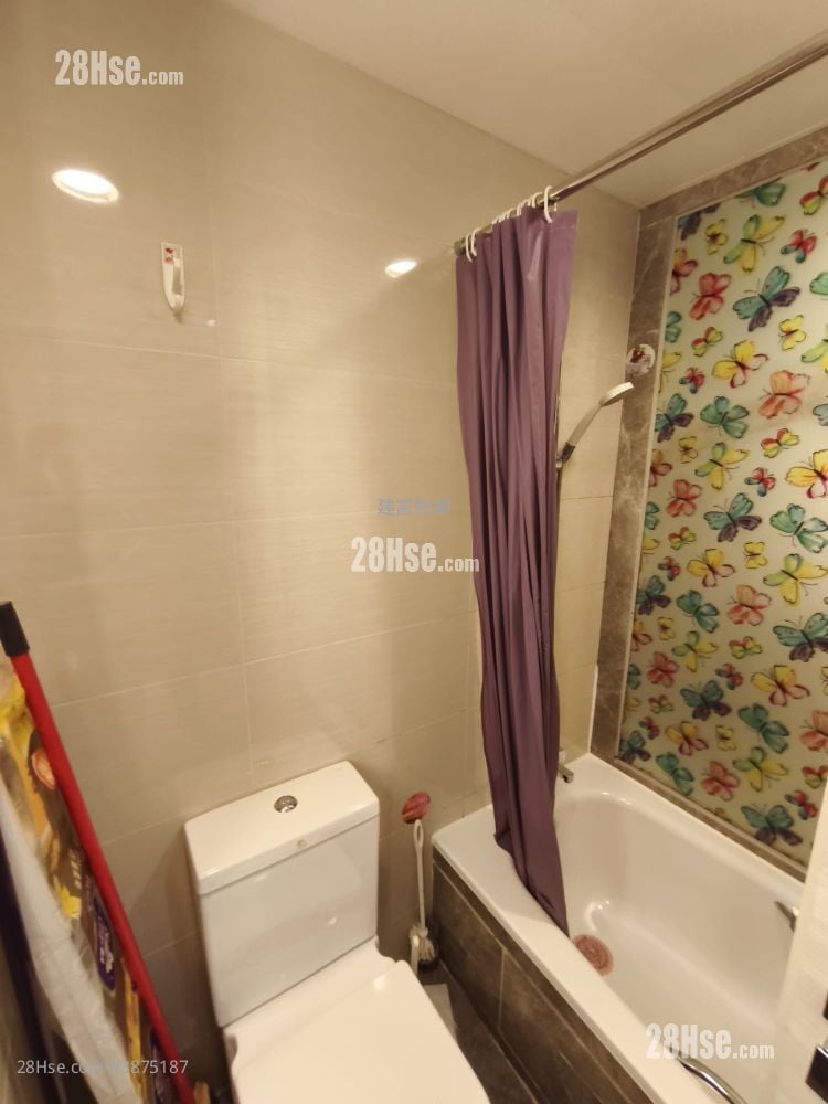 Yuccie Square Sell 2 Bedrooms , 1 Bathroom 430 ft²