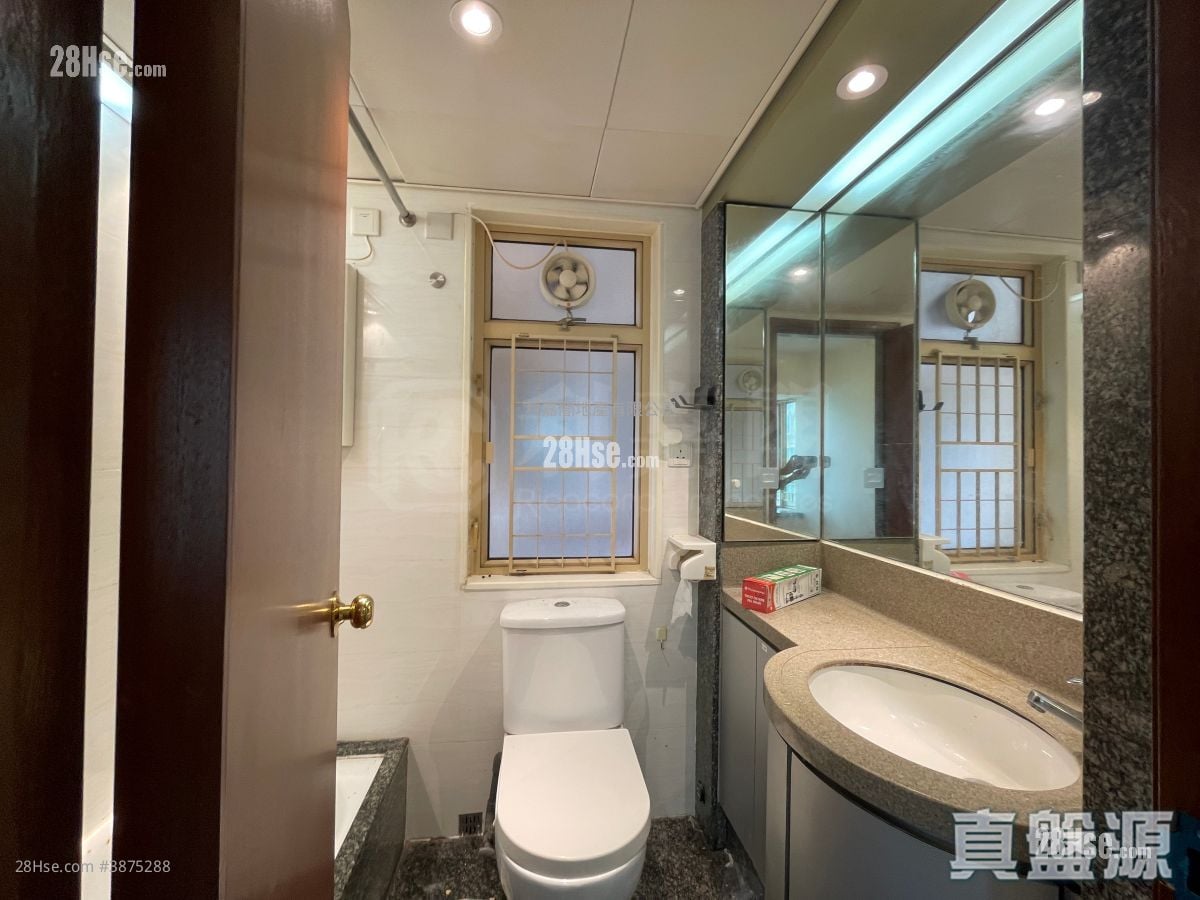 La Cite Noble Rental 2 Bedrooms , 1 Bathroom 377 ft²