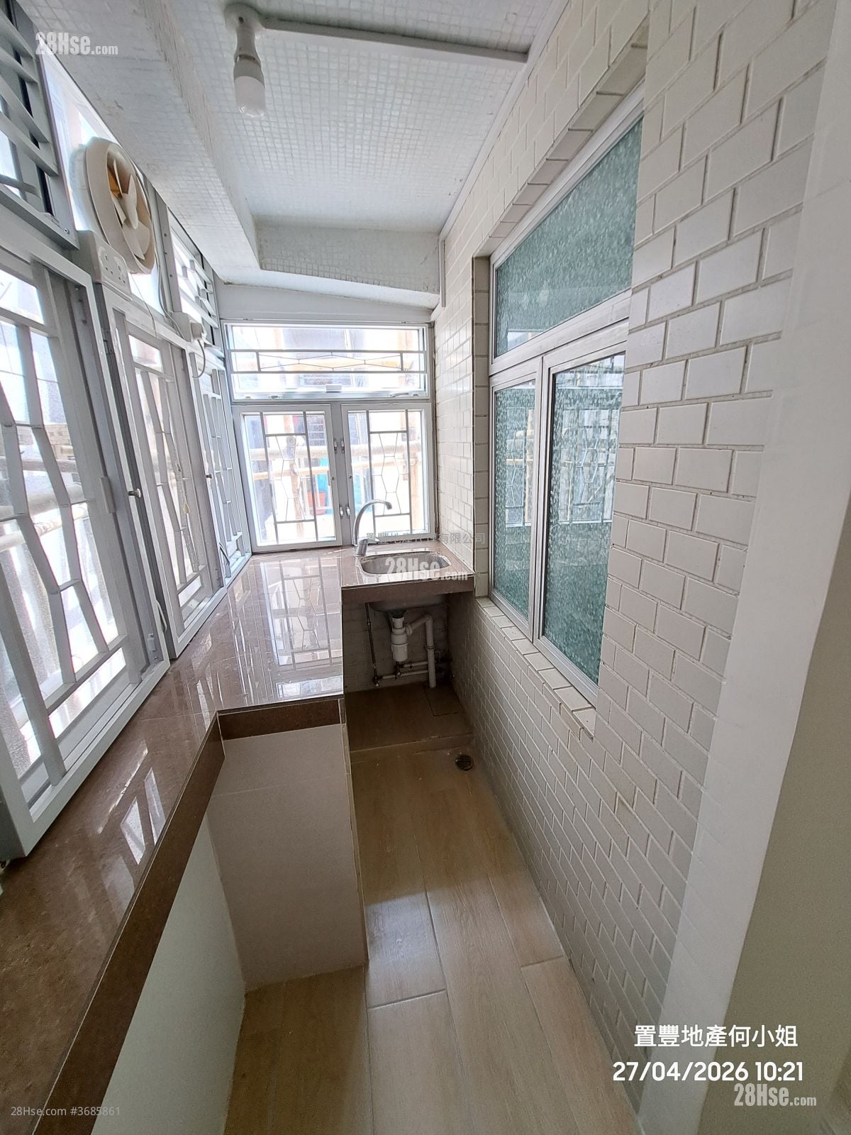 蕃田村 租盘 1 房 , 1 浴室 300 平方尺