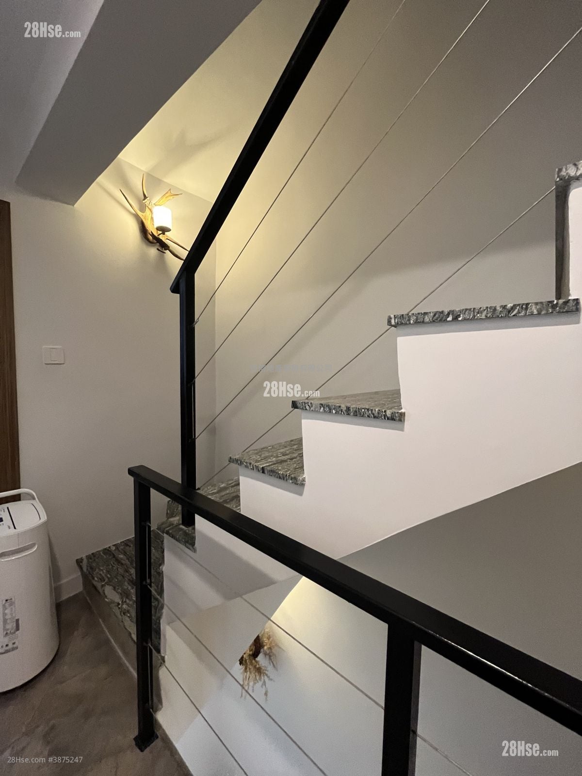 Maple Garden Sell 3 Bedrooms , 2 Bathrooms 698 ft²