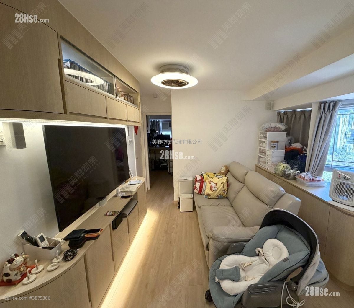 Hilton Plaza Sell 2 Bedrooms , 1 Bathroom 427 ft²