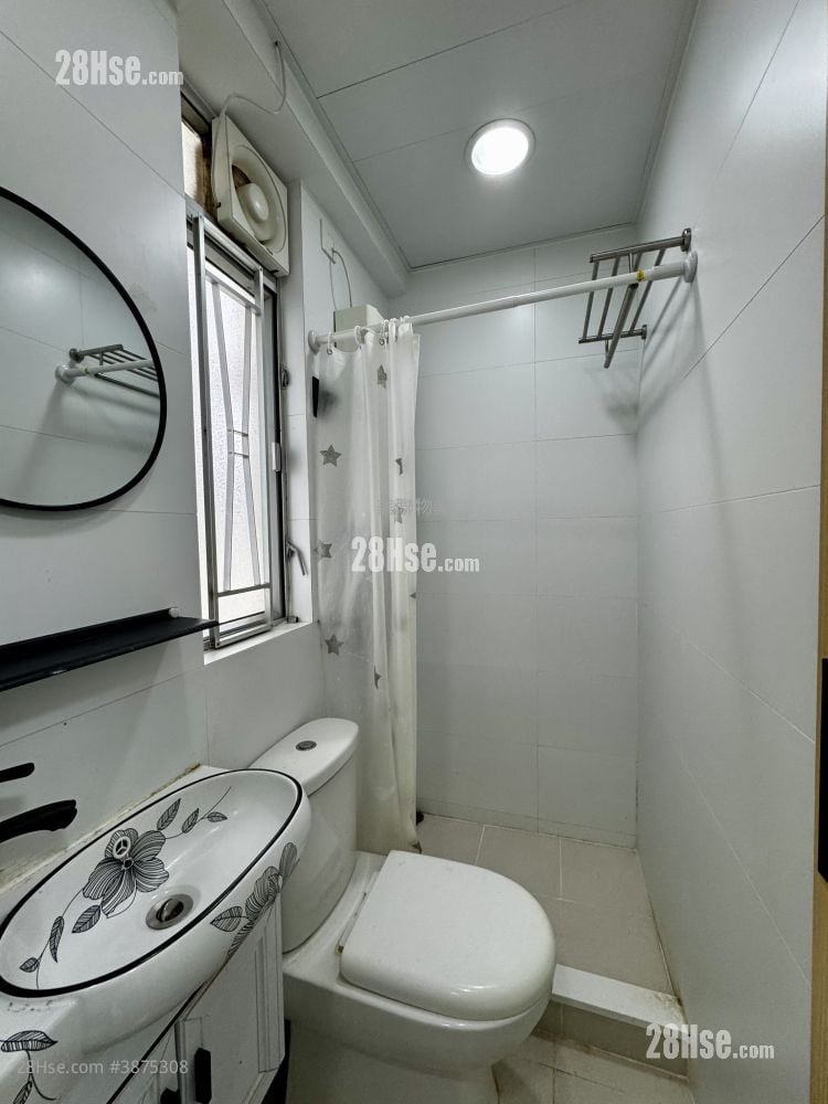 Garden Rivera Rental 2 Bedrooms , 1 Bathroom 269 ft²