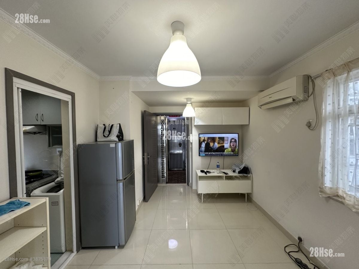 Shatin Centre Sell 2 Bedrooms , 1 Bathroom 347 ft²