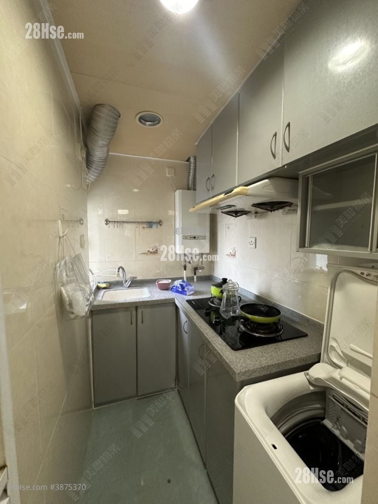 Shatin Centre Sell 2 Bedrooms , 1 Bathroom 347 ft²
