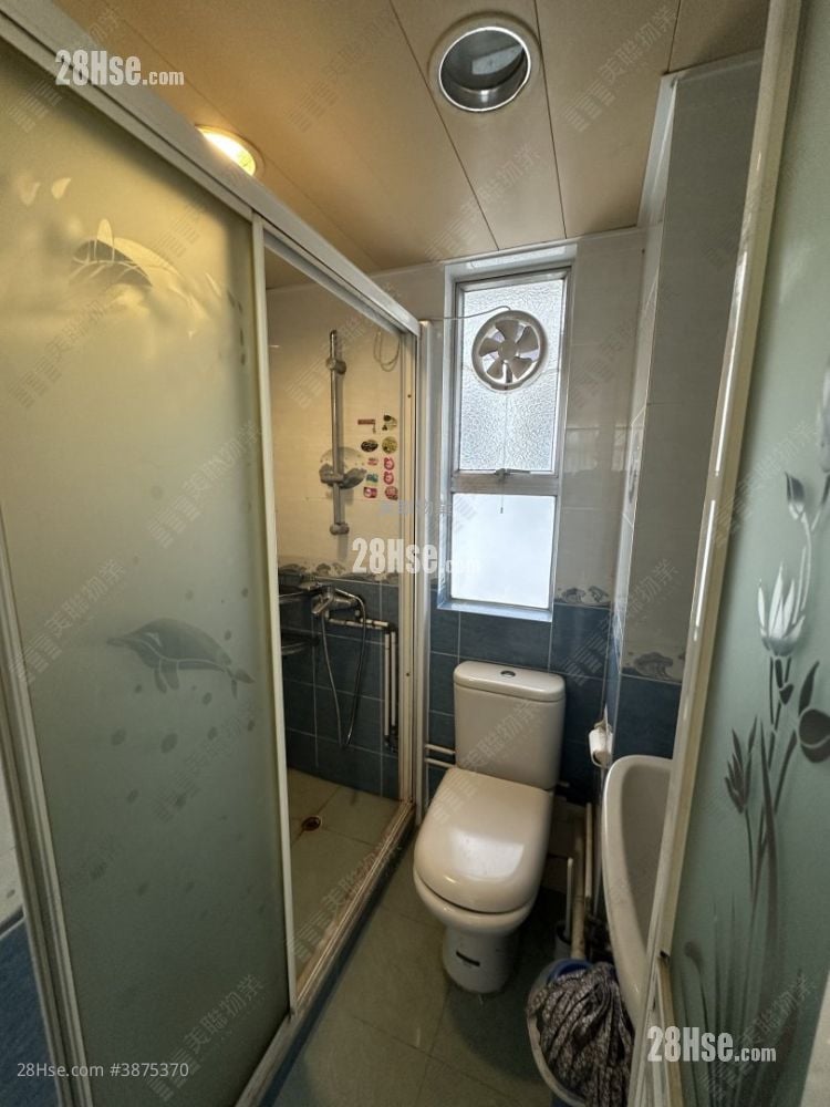 Shatin Centre Sell 2 Bedrooms , 1 Bathroom 347 ft²