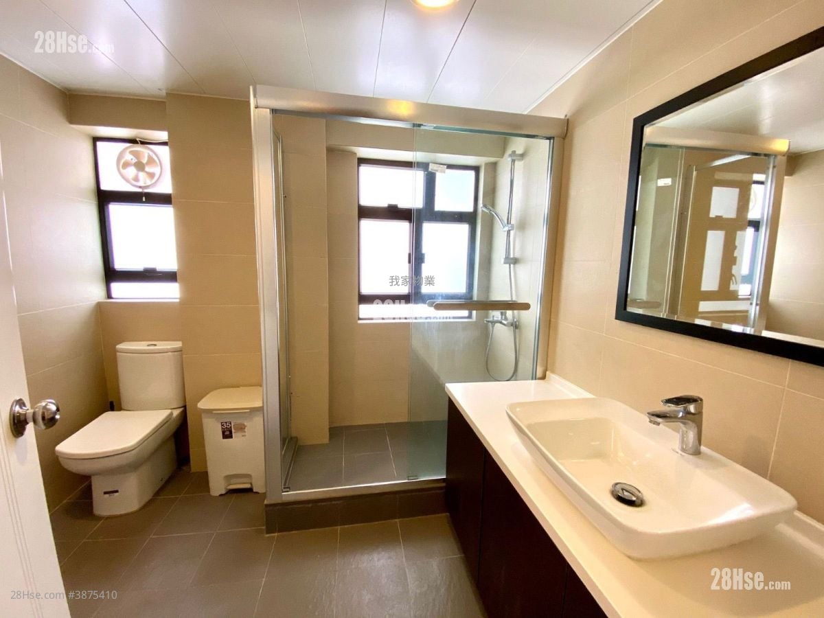 Chung Nam Mansion Rental 2 Bedrooms , 1 Bathroom 404 ft²